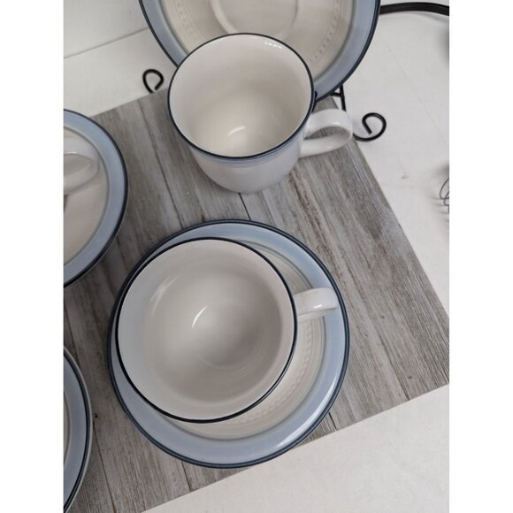 Vintage Johann Haviland Blue Bouquet Crowning Fashion Set 4 Teacups Saucers - Picture 3 of 8